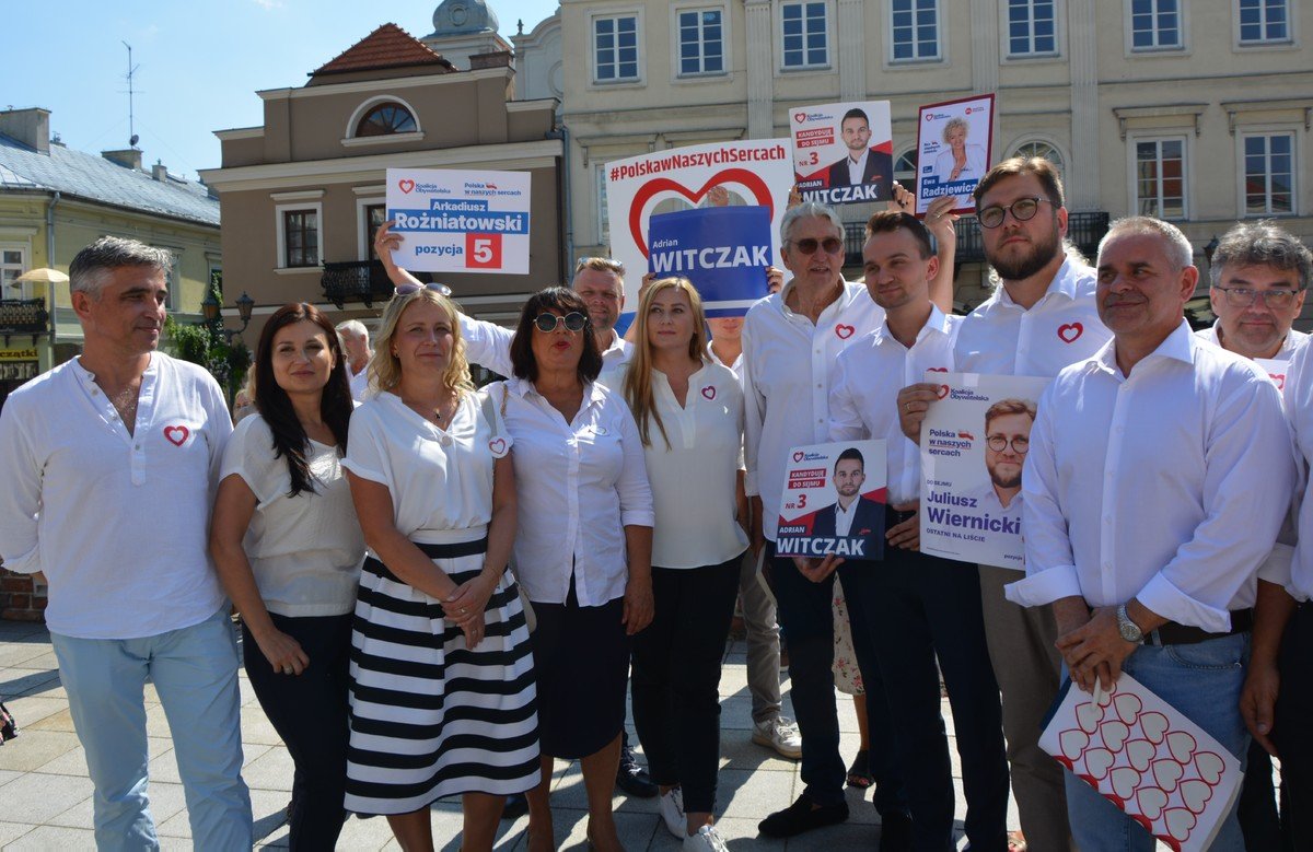 Koalicja odsonia karty. Kandydaci zaprezentowali si w Rynku Trybunalskim