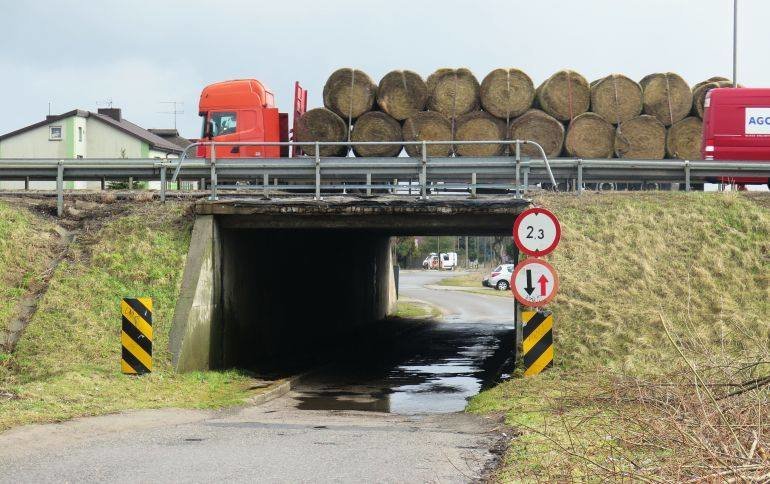 Wiemy, kiedy pojawi si przejcie na ul. Twardosawickiej i przejazd przez plac budowy autostrady A1