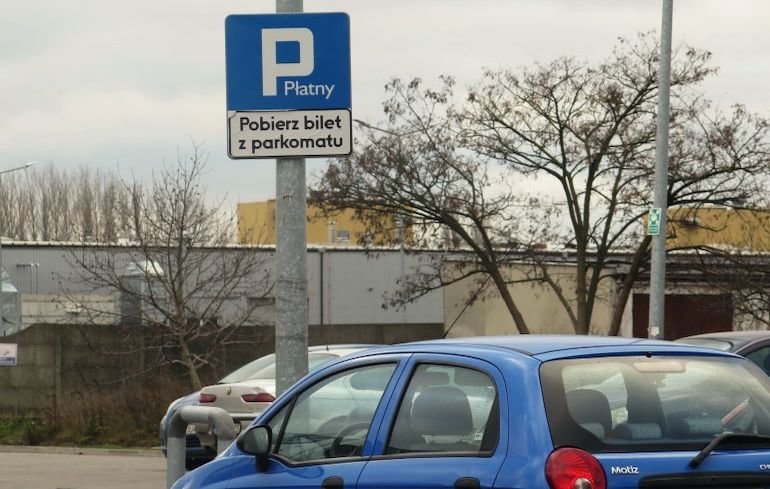 Coraz wicej opat za parkingi. Mieszkacy bdcie czujni!