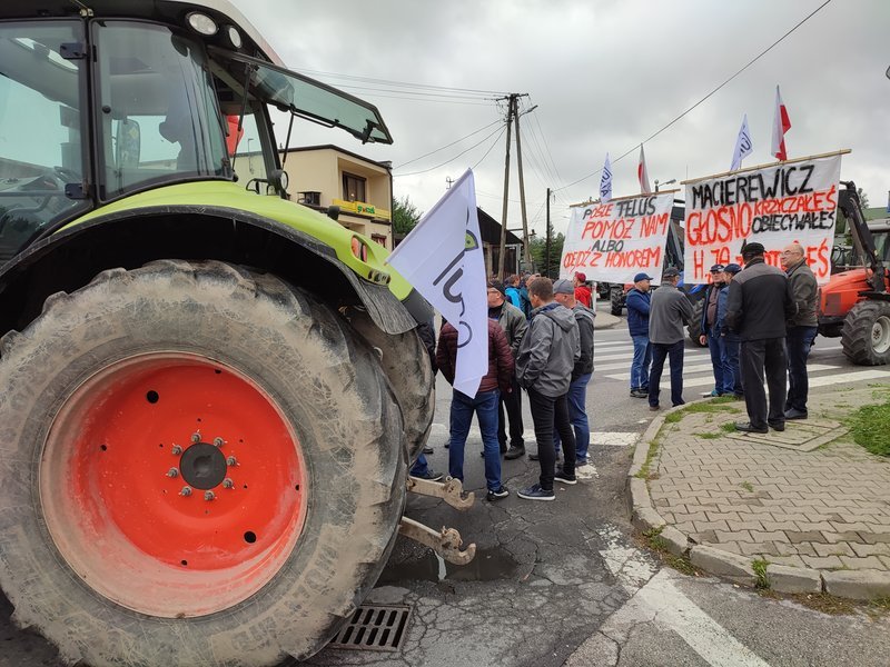 Rozpocz si dwudniowy protest rolnikw w Srocku