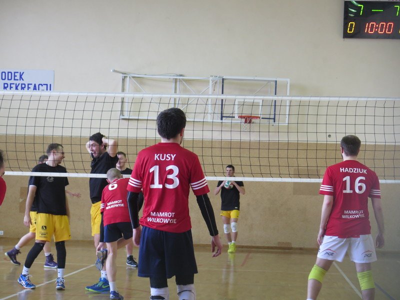 Liga szstek. Trwa faza play off