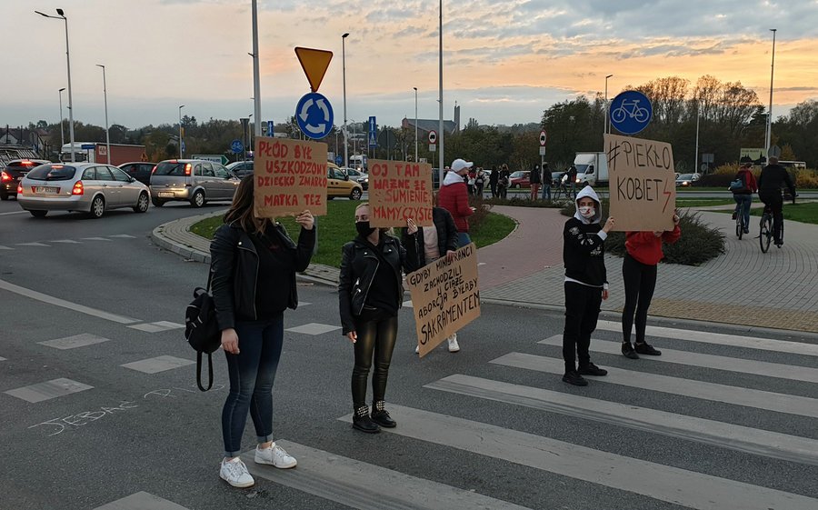 Nie ustaj protesty. Tym razem zablokowano rondo Sulejowskie (GALERIA)