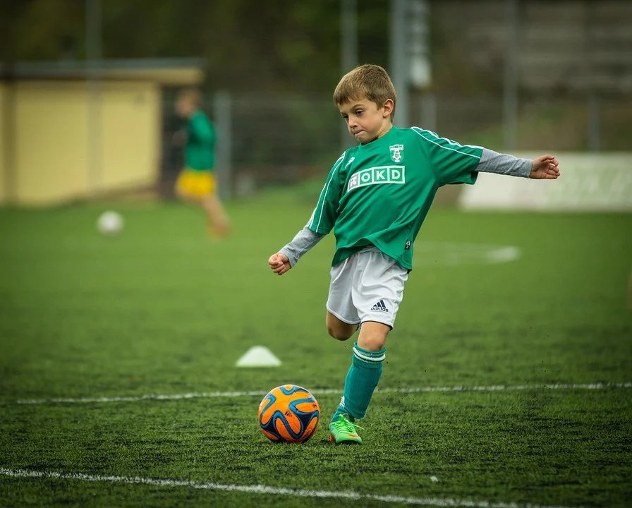 Tysice zotych z wojewdztwa na piotrkowski sport