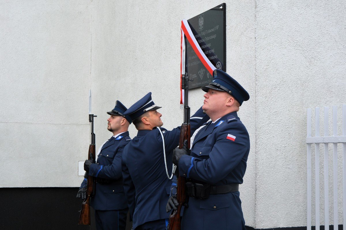 W Piotrkowie pamitaj o polegych policjantach