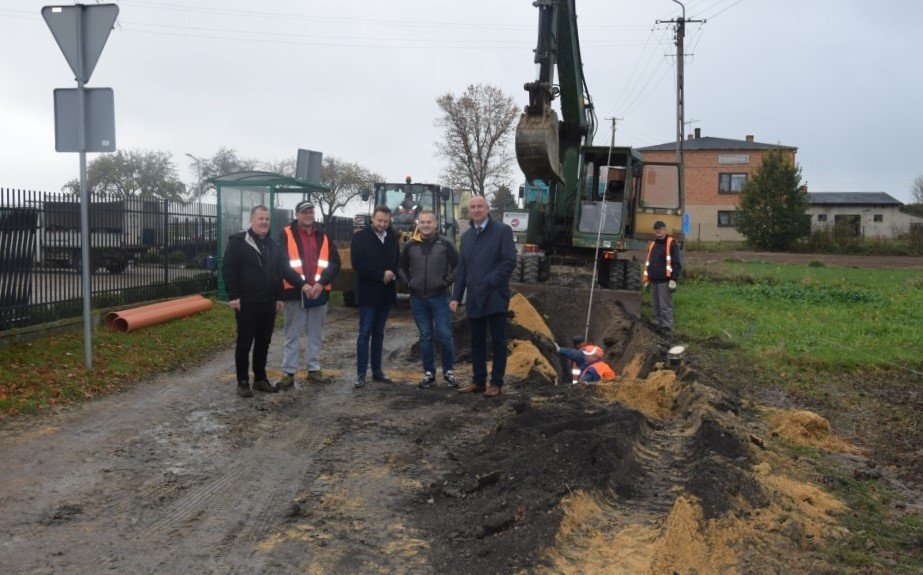 Rozbudowuj kanalizacj w Czarnocinie