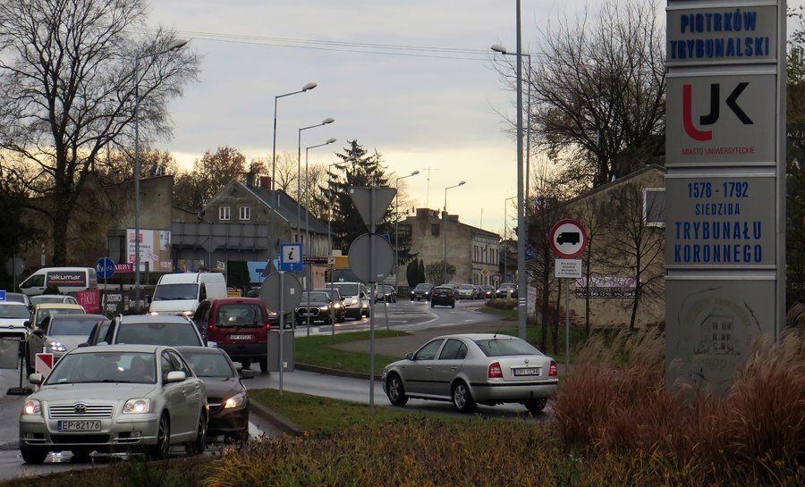 Mieszkacy niezadowoleni z zamknicia Wierzejskiej przed zakoczeniem remontu na Sulejowskiej