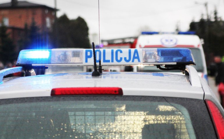 Potrci pieszego na pasach i uciek. Namierzyli go policjanci