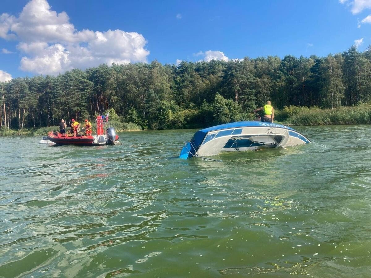 Kolejne odzie wywrciy si na Zalewie Sulejowskim