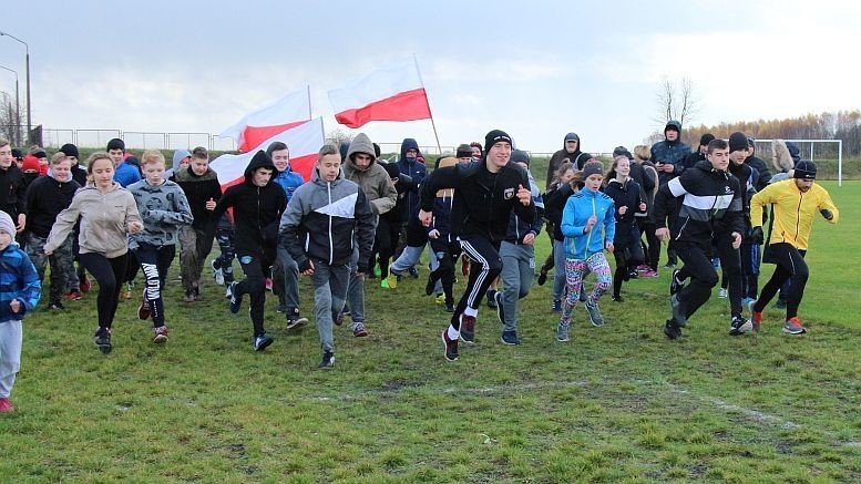 Pobiegn, pomaszeruj i zapiewaj. Wszystko dla Niepodlegej