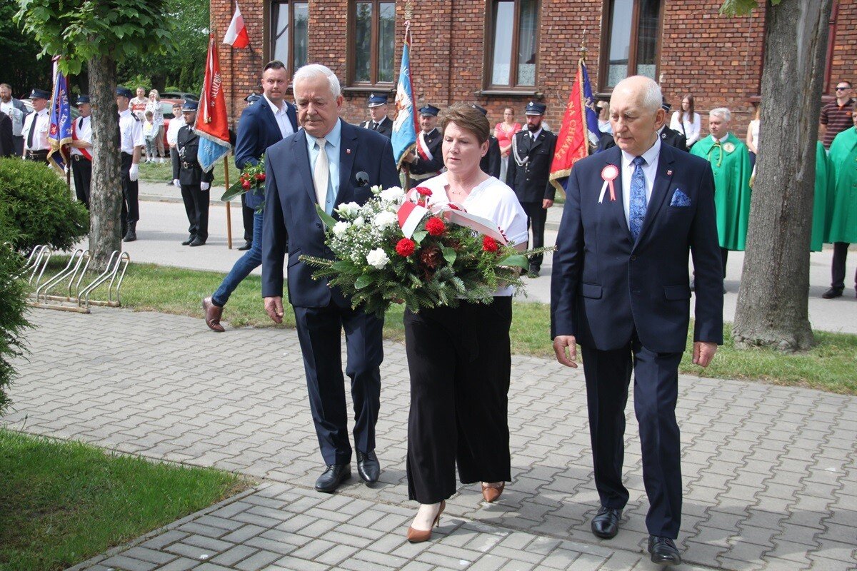 Gminne obchody 233. rocznicy uchwalenia Konstytucji 3 Maja w Moszczenicy