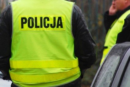 Zaatakowa noem policjantw