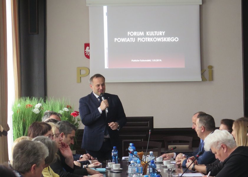 Forum Kultury odbyo si w piotrkowskim Starostwie Powiatowym