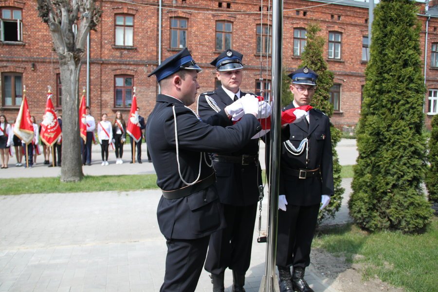 Obchody wita 3 Maja w Moszczenicy