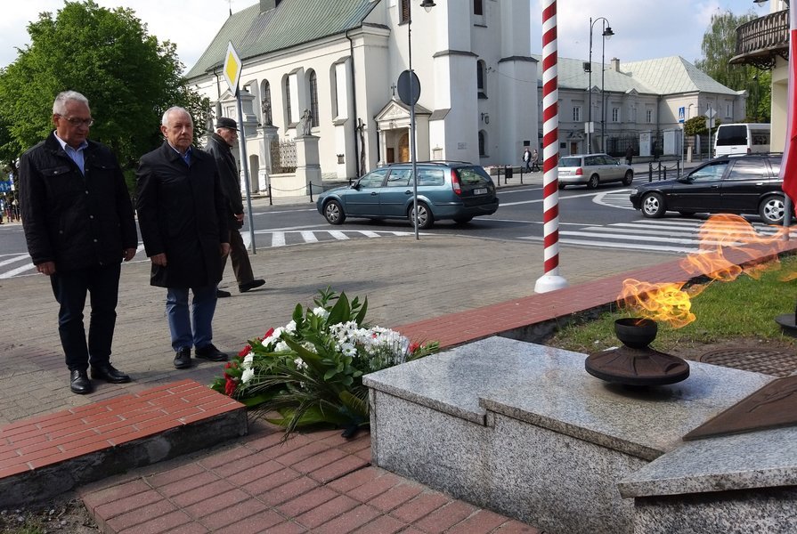 Uczcili rocznic zakoczenia II wojny wiatowej