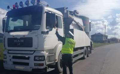 Wacy 173 tony transport przejecha ulicami Piotrkowa