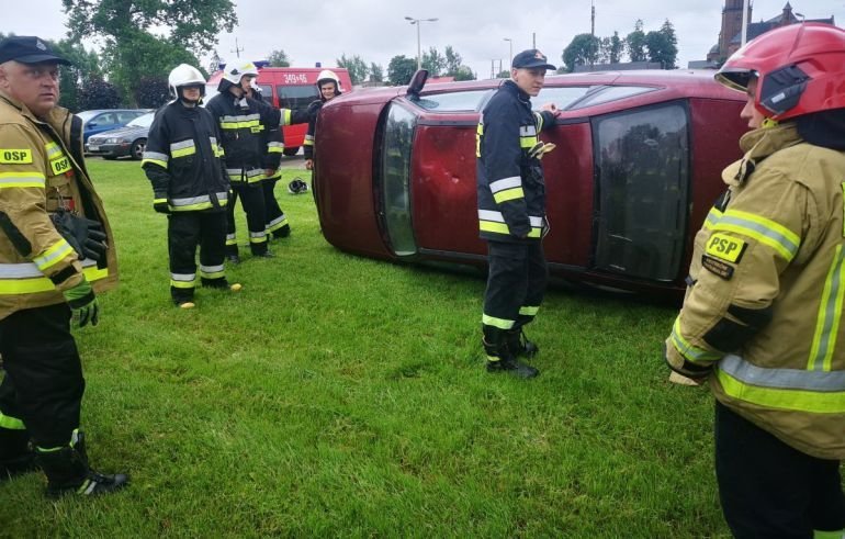 Gmina Wola Krzysztoporska: Szkol nowych straakw