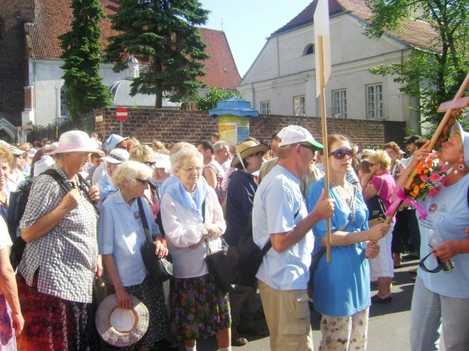 Piotrkw: Pielgrzymi powrcili z Jasnej Gry