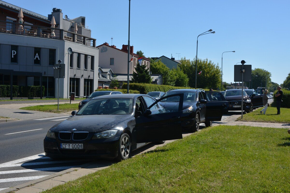 Kolizja trzech samochodw w al. Pisudskiego