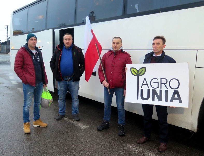 Rolnicy z naszego regionu ruszyli na Warszaw