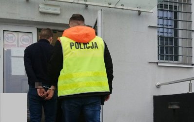 Policjanci z Piotrkowa zapali wamywacza... we Wrocawiu
