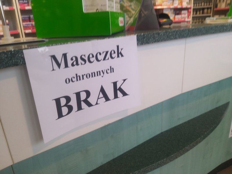 W Piotrkowie brakuje masek ochronnych?