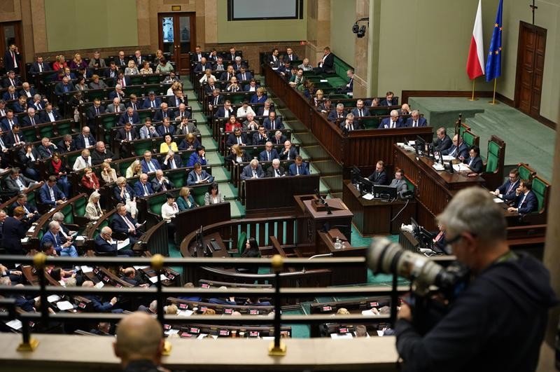 Jedni pracuj, inni obserwuj, czyli o sejmowej aktywnoci posw naszego okrgu