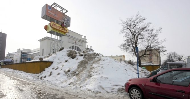 Gry niegu czekaj na roztopy