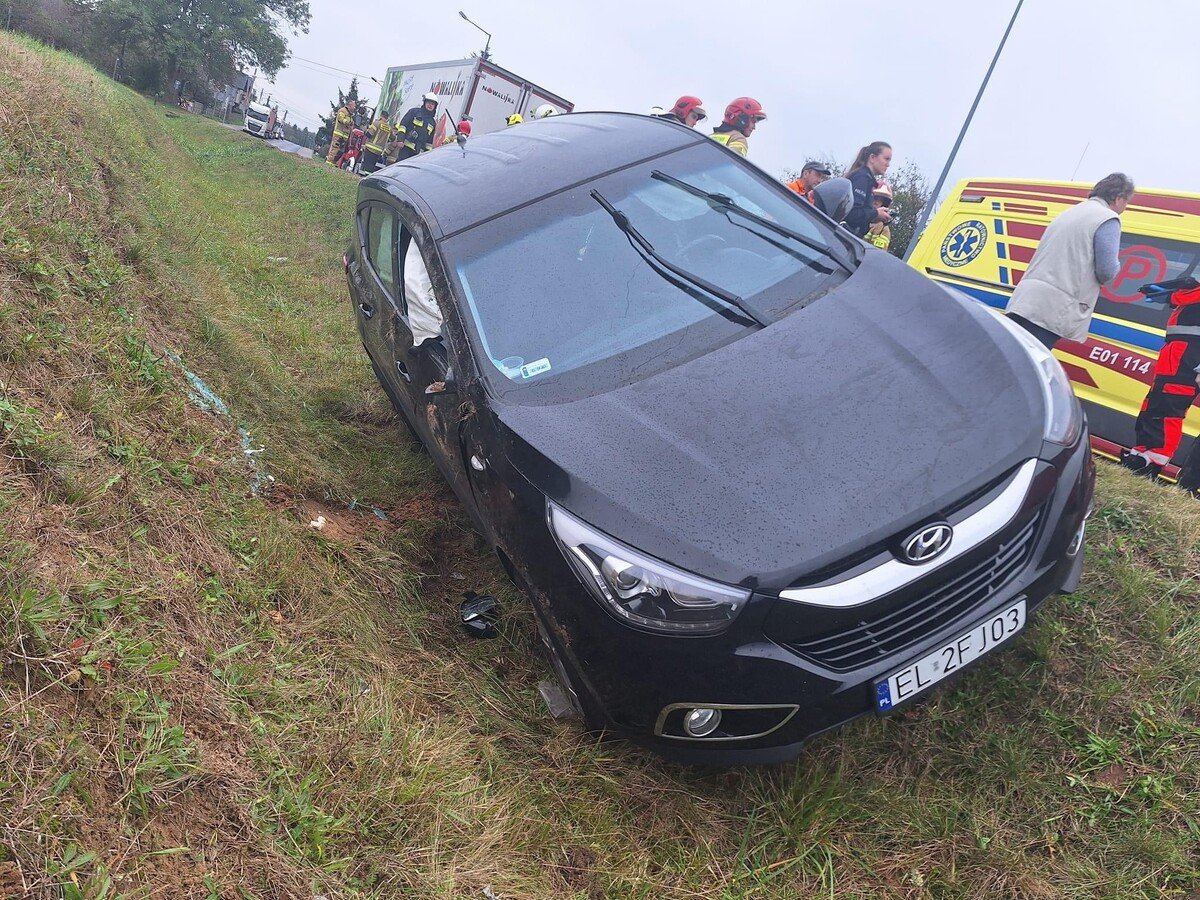 Wypadek w cznie. Utrudnienia po zderzeniu Hyundaia i ciarwki