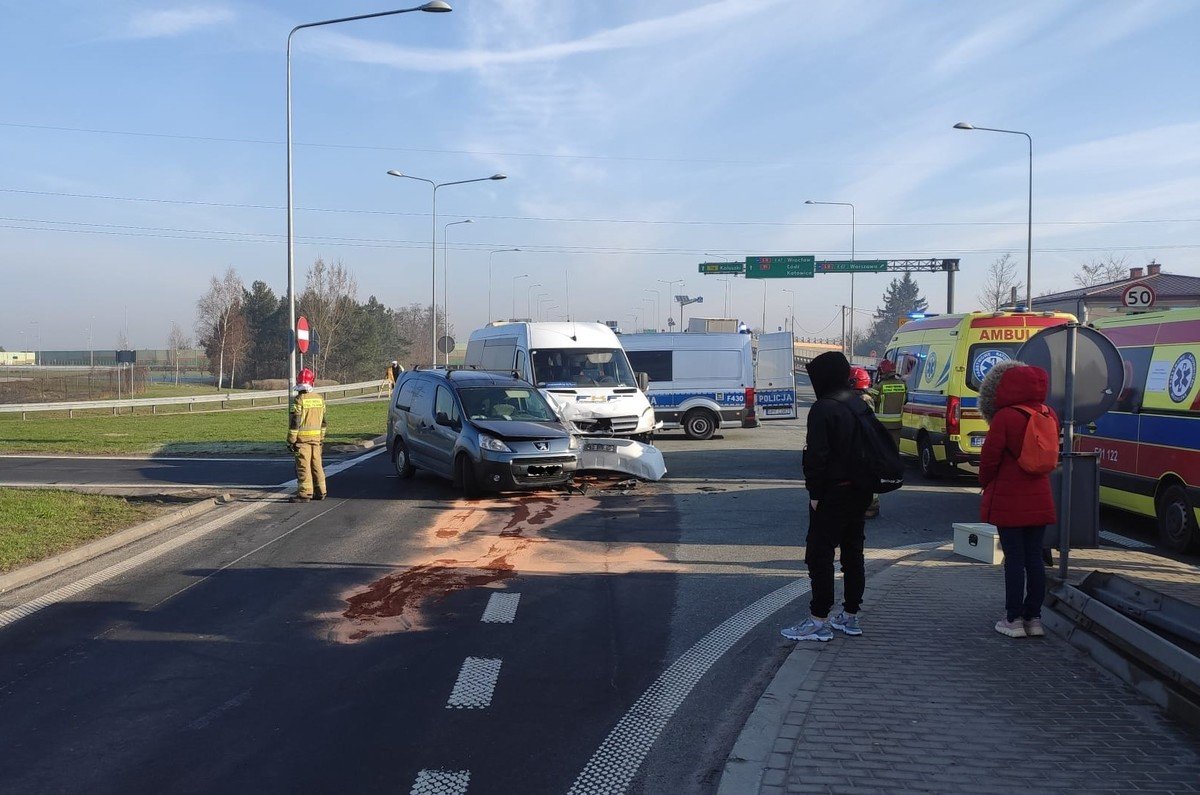 Zderzenie dwch pojazdw na Rakowskiej