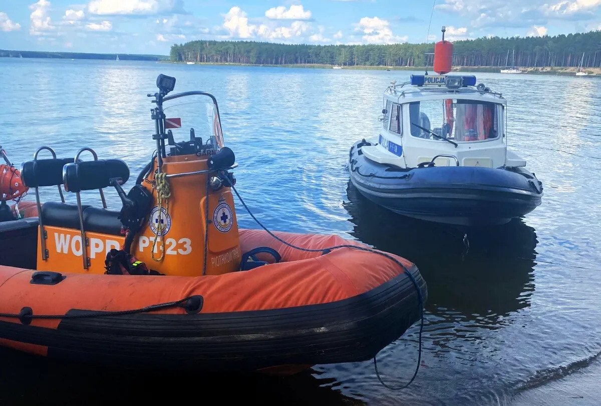 Skuter przewrci rower wodny na Zalewie Cieszanowickim, sprawca zbieg