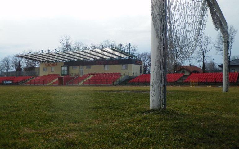 Polonia zagra na stadionie 