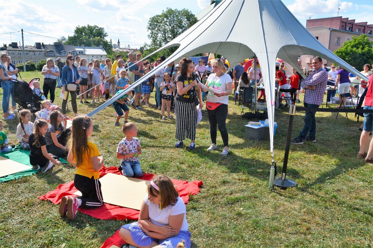 Rodzinne piknikowanie w Piotrkowie (DUO ZDJ)