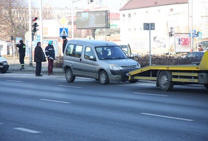 Kolizja na skrzyowaniu al. 3 Maja i Al. Kopernika