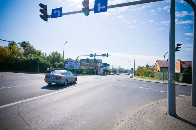 Wymieni wszystkie sygnalizatory na skrzyowaniach