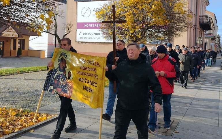 Mski Publiczny Raniec po raz 32. przeszed ulicami Piotrkowa