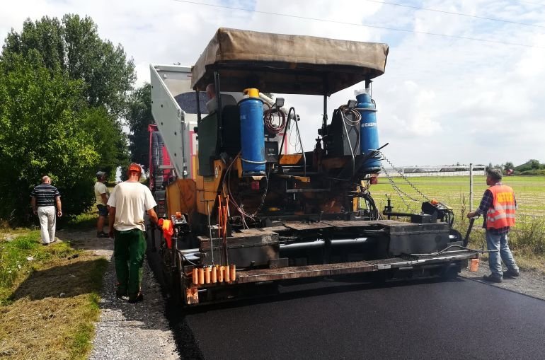 Gmina Wola Krzysztoporska: Trwa remont ponad 8 km drg gminnych