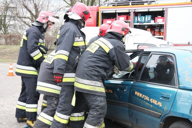 Gasz, ratuj i walcz z bonkoskrzydymi