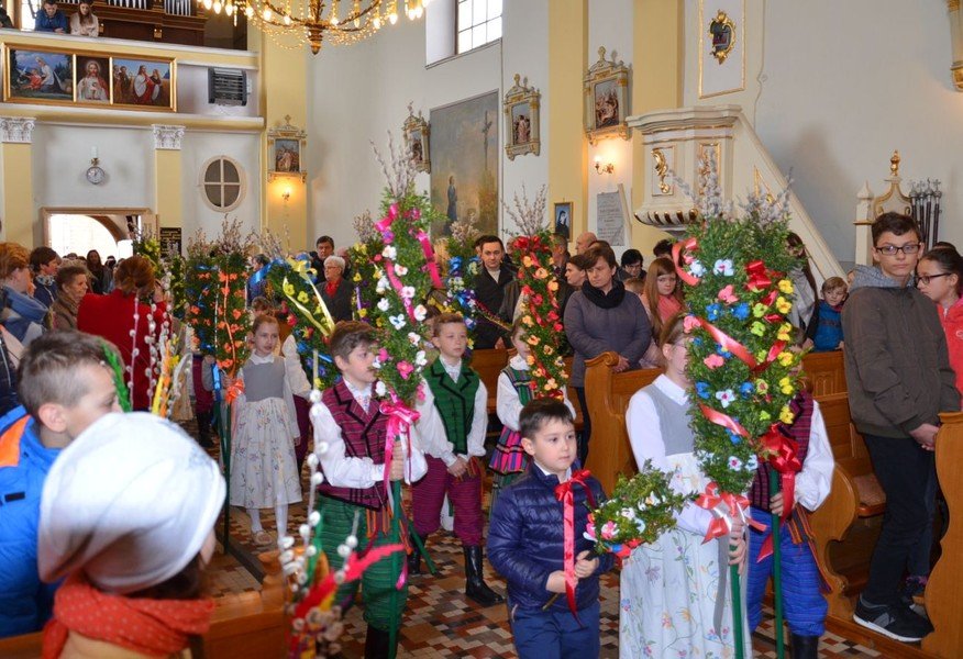 Choberki przypominaj tradycje ludowe