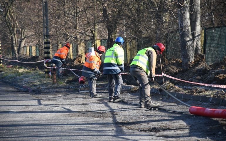 Powstaje stacja do adowania autobusw elektrycznych