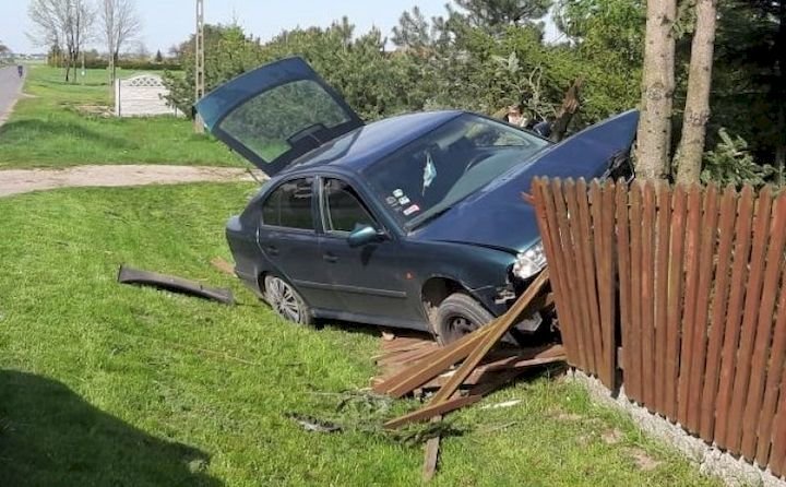 Jecha do dziewczyny z prawie 4 promilami