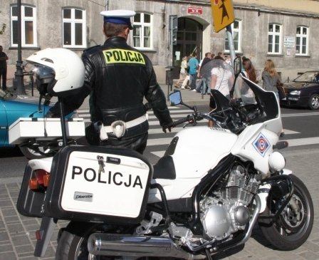 Policja kontroluje kierowcw