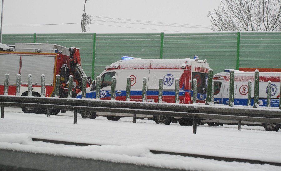 Wypadek na S8. Jedna osoba zgina