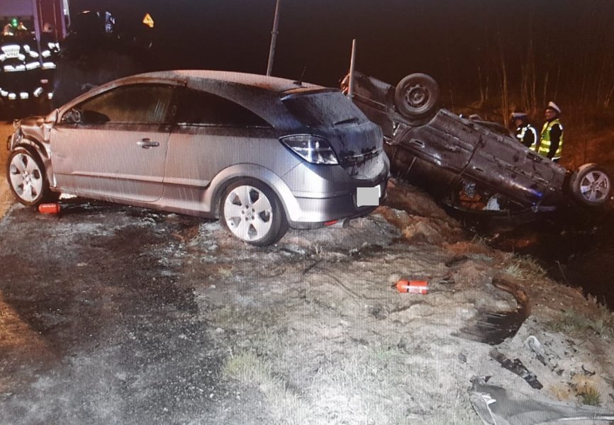 W Borkach w powiecie radomszczaskim zapaliy si dwa auta osobowe