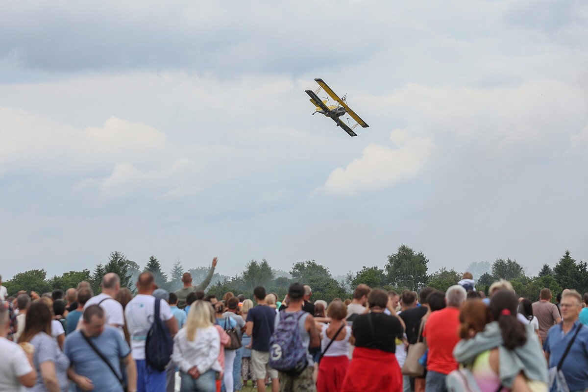 Fly Fest 2024: Dwa dni pene emocji i lotniczych atrakcji w Piotrkowie Trybunalskim