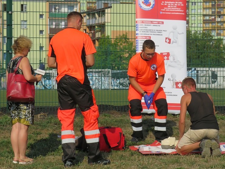 Lekcja udzielania pierwszej pomocy zamiast mandatu