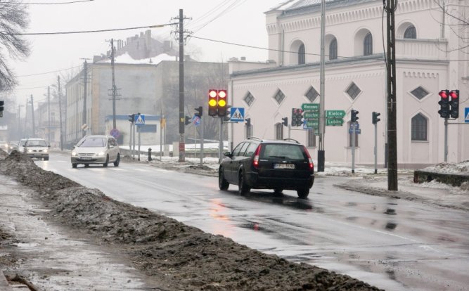 Mniej wypadkw, ale nadal jest niebezpiecznie