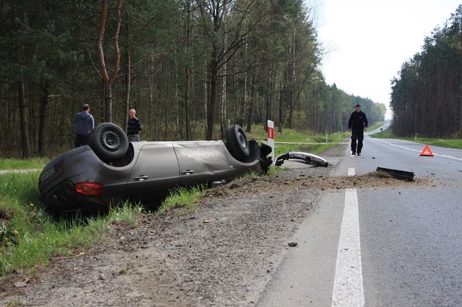 Wypadek policyjnego radiowozu