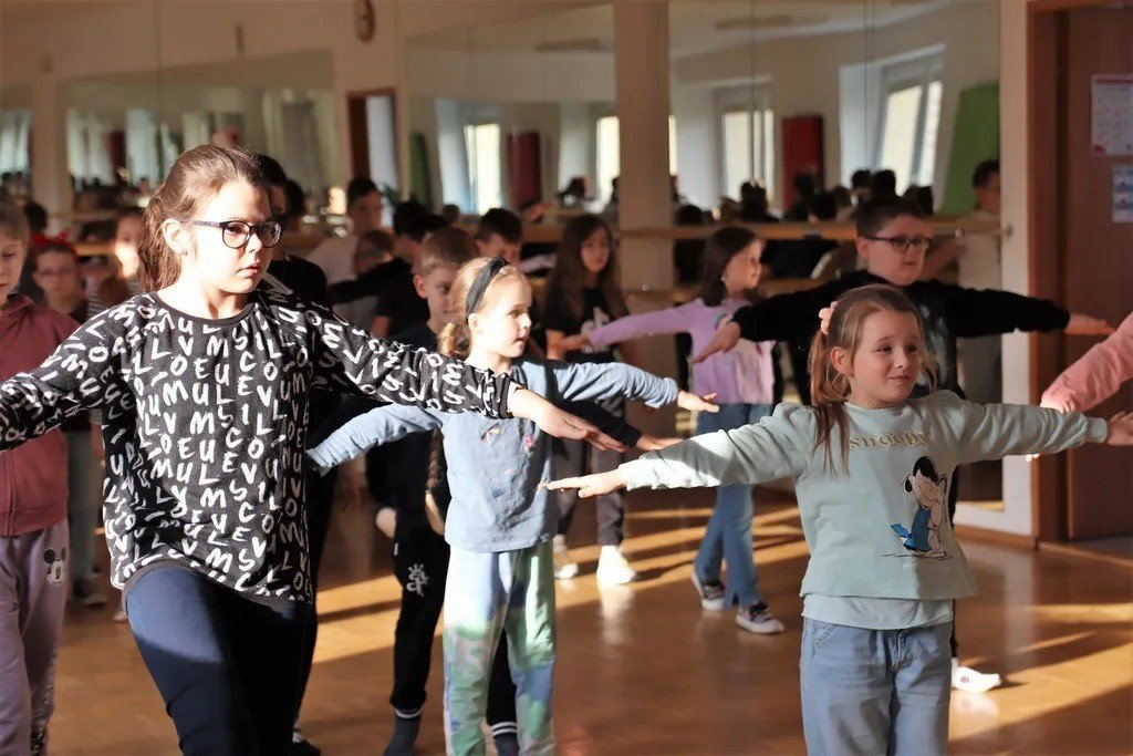 Ferie rozpoczte. Piotrkowscy uczniowie nie bd si nudzi