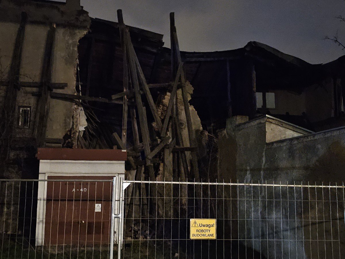 Kolejna katastrofa budowlana przy ulicy Dbrowskiego