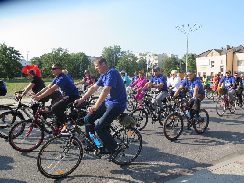 Ponad 200 uczestnikw Piotrkowskiego Rodzinnego Rajdu Rowerowego